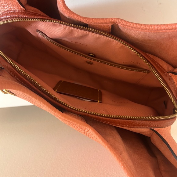 Coach C5265 Pebble Leather Lori Shoulder Bag - Coral Colour, Authentic - Picture 7 of 8